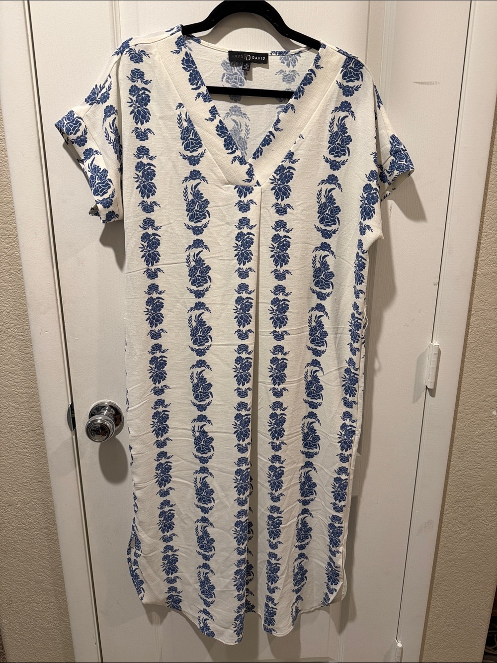 EUC Fred David White Midi Dress with Blue Floral Stripe Print